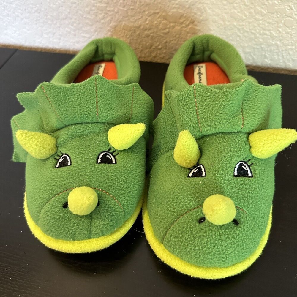 Dearfoams Memory Foam Dinosaur Kids Green Slippers‎ Size big kids 4-5